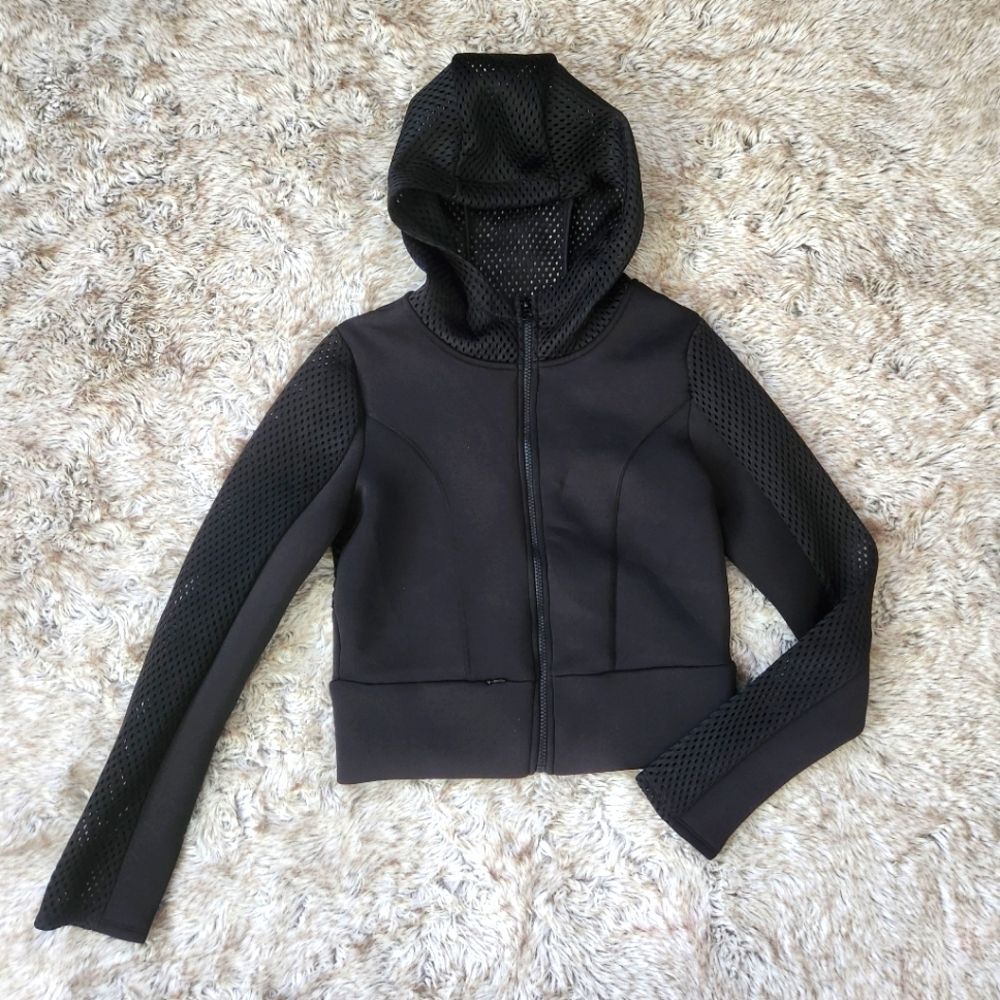 90 Degree by Reflex Black Shell Hoodie Yoga Jacket with Spliced Mesh Size Small